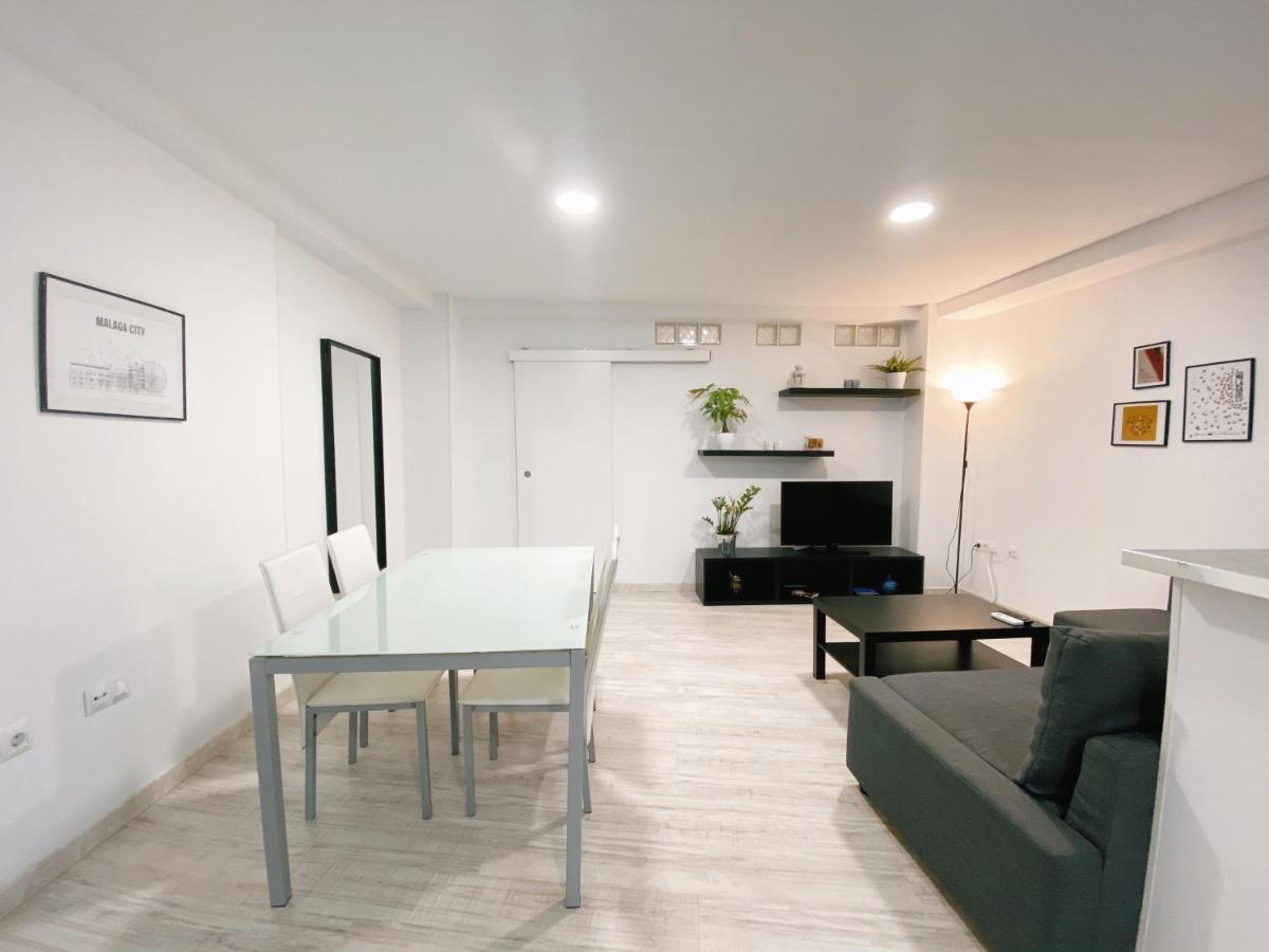 Gmc Turistics - Great Apartment For Groups & Families Malaga Bagian luar foto